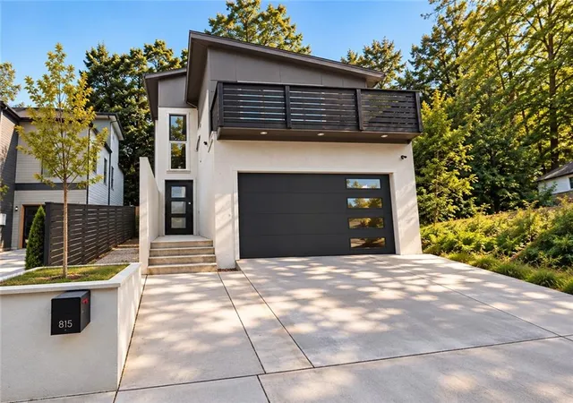 Photo 1 of Single family home for sale at 815 Welch St Sw, Atlanta, GA 30310 | MLS# 7857344 | Listing updated on 2026-10-22