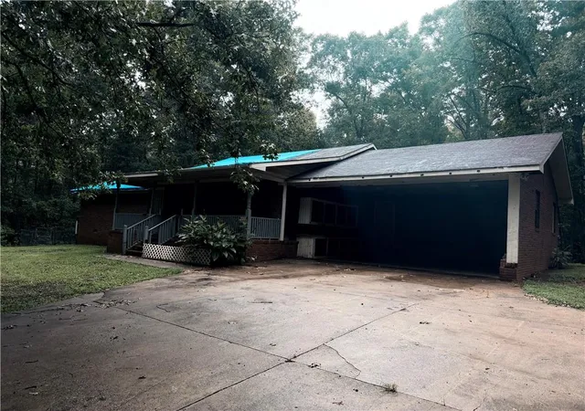 Photo 1 of Single family home for sale at 2636 Highway 162, Covington, GA 30016 | MLS# 7821791 | Listing updated on 2026-09-11