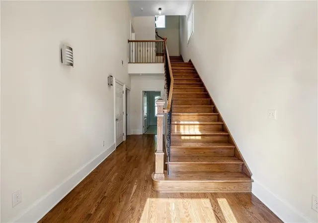 3rd image of 1303 N Druid Hills Rd Ne, Brookhaven, GA 30319 | MLS# 7789029