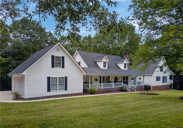 Photo 2 of Sale Pending at 2404 Corinth Poseyville Rd, Bremen, GA 30110 | MLS# 7795498 | Listing updated on 2026-09-02