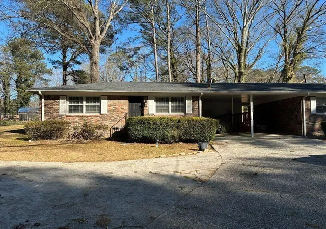 2nd image of 616 Fayetteville Rd, Jonesboro, GA 30236 | MLS# 7804967