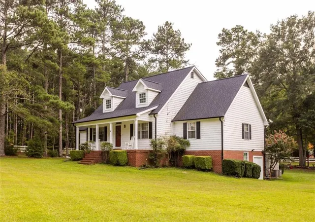 2nd image of 3260 N Sharon Church Rd N, Loganville, GA 30052 | MLS# 7822051