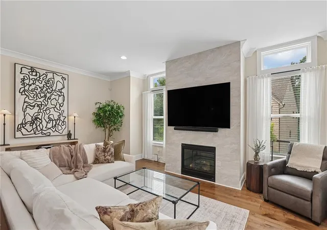 Photo 3 of Sale Pending at 6729 Prelude Dr, Sandy Springs, GA 30328 | MLS# 7819781 | Listing updated on 2026-09-05