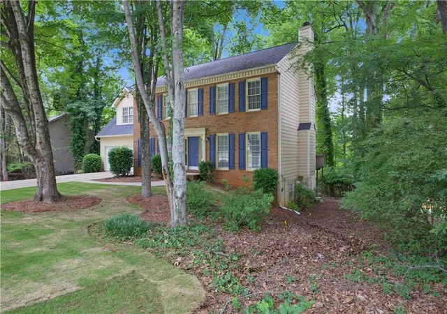 2nd image of 920 Providence Dr, Lawrenceville, GA 30044 | MLS# 7792511