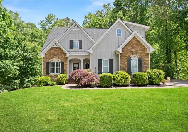 Homes for sale in Dawsonville, GA | 1061 Carlisle Rd, Dawsonville, GA 30534 | MLS# 7763355