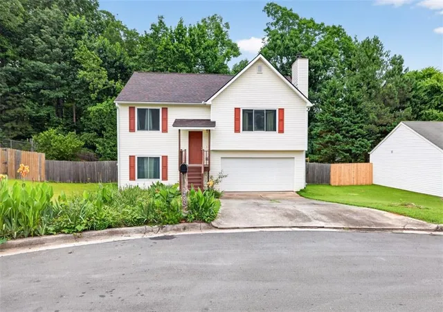 Homes for sale in Sugar Hill, GA | 5285 Hillcrest Glenn Dr, Sugar Hill, GA 30518 | MLS# 7785598