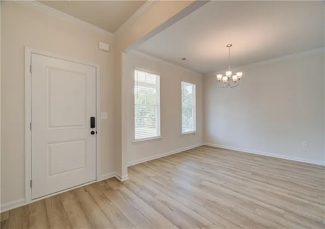 3rd image of 3407 Lake Dr, Lawrenceville, GA 30044 | MLS# 7823925