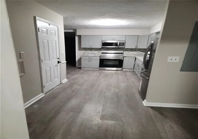 3rd image of 96 Pleasant Hill Road #96, Conyers, GA 30012 | MLS# 7813369