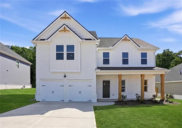 Homes for sale in Social Circle, GA | 371 Orwell Dr, Social Circle, GA 30025 | MLS# 7702272