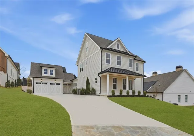 2nd image of 147 Blue Heron Blf, Dawsonville, GA 30534 | MLS# 7702055