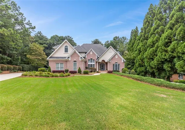 2nd image of 4315 Marble Arch Wy, Flowery Branch, GA 30542 | MLS# 7720788