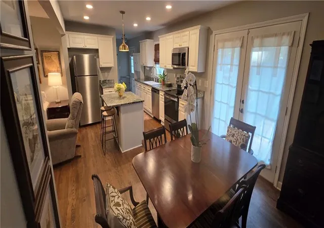 Photo 4 of Sale Pending at 420 Etten Dr, Monroe, GA 30655 | MLS# 7819120 | Listing updated on 2026-09-02