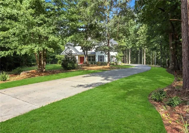image of 48 Cureton Ln, Moreland, GA 30259 | MLS# 7817467