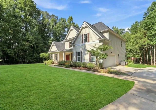 image of 48 Cureton Ln, Moreland, GA 30259 | MLS# 7817467