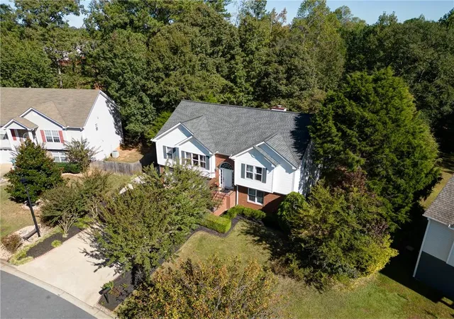 2nd image of 3265 Bethesda Park Ct, Lawrenceville, GA 30044 | MLS# 7735057