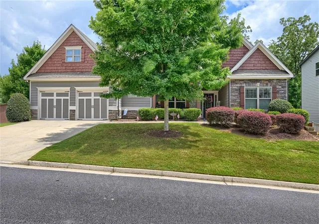 1st image of 9 Lake Sydney Dr, Dawsonville, GA 30534 | MLS# 7806910