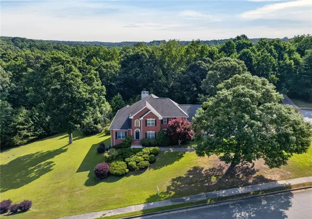 Photo 2 of Single family home for sale at 4631 Crooked Crk Ln, Villa Rica, GA 30180 | MLS# 7797677 | Listing updated on 2026-09-15