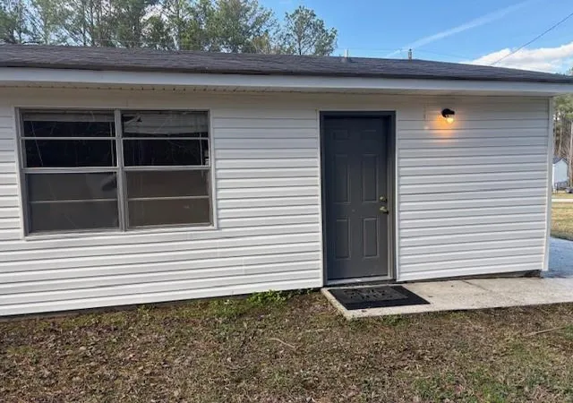 Photo 3 of Sale Pending at 1071 Alexander St, Union Point, GA 30669 | MLS# 7733612 | Listing updated on 2026-08-28