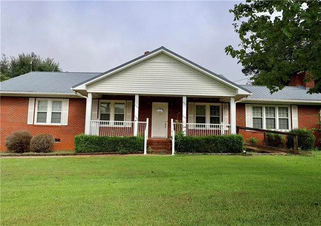 3rd image of 10021 Lavonia Rd Rd, Carnesville, GA 30521 | MLS# 7816793