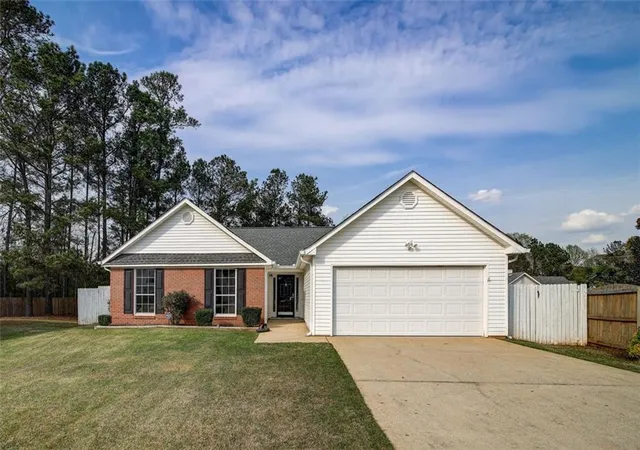 Single Family Residence at 248 Brannans Walk, Mcdonough, GA 30253 | MLS# 7332556 | | Sold on 2024-07-24