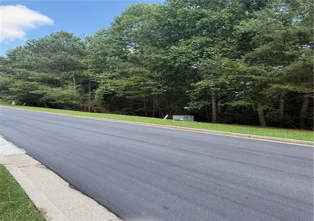 Photo 3 of Land for sale at 3524 Lake Ridge Dr, Gainesville, GA 30506 | MLS# 7614633 | Listing updated on 2026-08-31