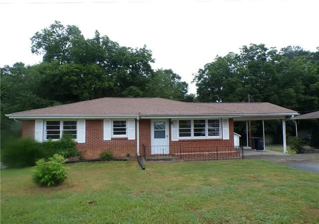 Photo 1 of Single family home for sale at 1021 Jones Ml Rd, Cartersville, GA 30120 | MLS# 7790213 | Listing updated on 2026-09-11