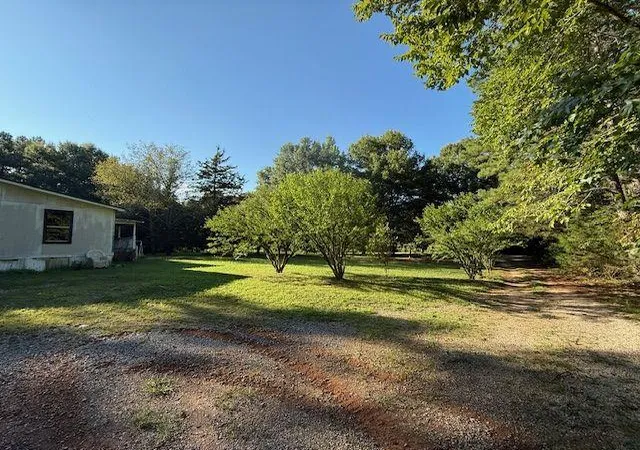 Photo 3 of Single family home for sale at 476 Berry Rd, Cedartown, GA 30125 | MLS# 7816027 | Listing updated on 2026-08-26