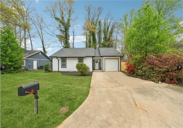1st image of 6035 Creekford Dr, Lithonia, GA 30058 | MLS# 7729341