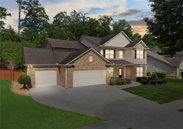 Photo 1 of Single family home for sale at 1172 Terrasol Ridge Sw, Lilburn, GA 30047 | MLS# 7805652 | Listing updated on 2026-08-21