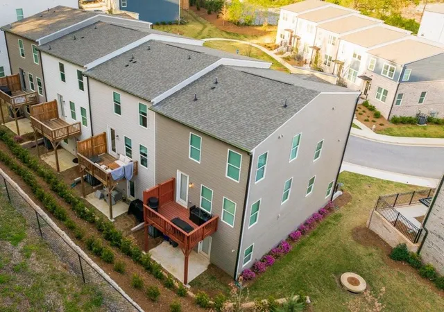 2nd image of 399 Skylar Wy Se, Atlanta, GA 30315 | MLS# 7747440