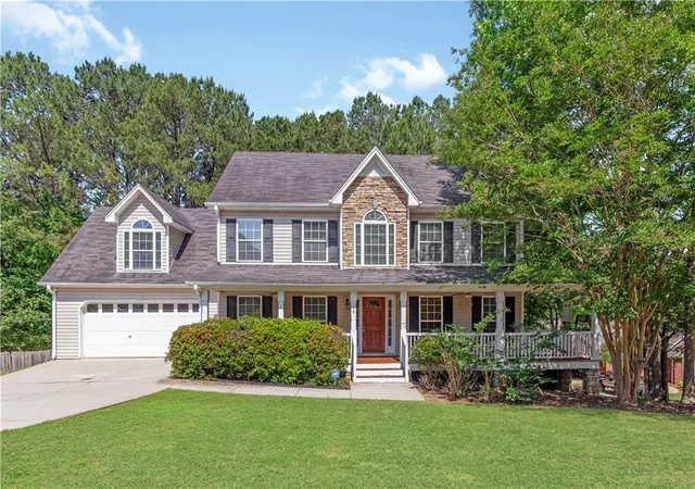 Photo 1 of Sale Pending at 178 Hunters Ml Dr, Hiram, GA 30141 | MLS# 7775703 | Listing updated on 2026-09-25