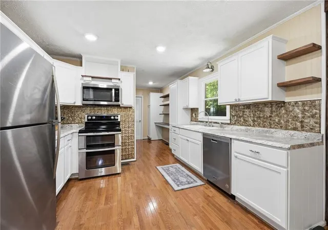 Photo 3 of Single family home for sale at 19 North Trl, Dallas, GA 30157 | MLS# 7799153 | Listing updated on 2026-09-07