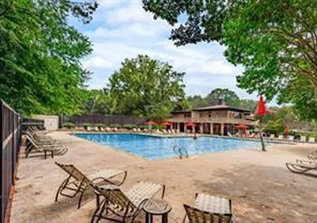 Homes for sale in Atlanta, GA | 32 Arpege Way, Atlanta, GA 30327 | Houzeo