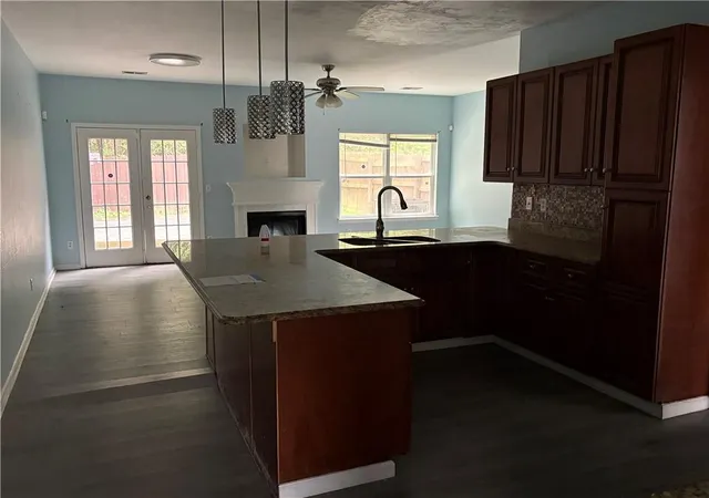 Photo 4 of Sale Pending at 5074 Windsor Forrest Ln, Atlanta, GA 30349 | MLS# 7803742 | Listing updated on 2026-10-07