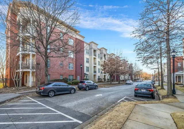 2nd image of 870 Mayson Turner Rd Nw #1321, Atlanta, GA 30314 | MLS# 7716153