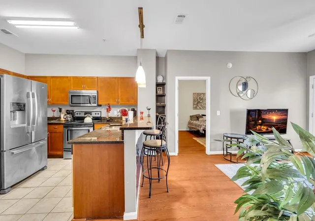 5th image of 870 Mayson Turner Rd Nw #1321, Atlanta, GA 30314 | MLS# 7716153
