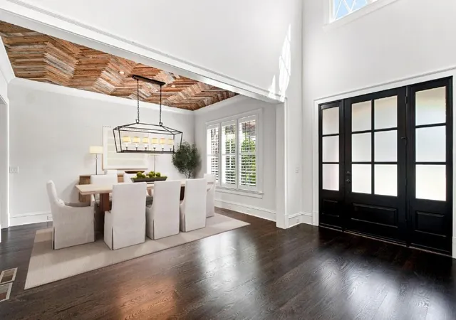 Photo 3 of Single family home for sale at 16138 Belford Dr, Milton, GA 30004 | MLS# 7829185 | Listing updated on 2026-09-15