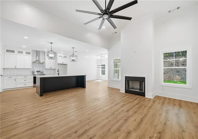 Photo 3 of Single family home for sale at 539 E Valley Rd NE, Rydal, GA 30171 | MLS# 7819304 | Listing updated on 2026-08-13