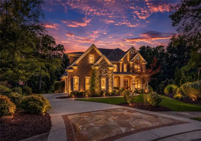 4th image of 5318 Binghurst Ct, Suwanee, GA 30024 | MLS# 7821349