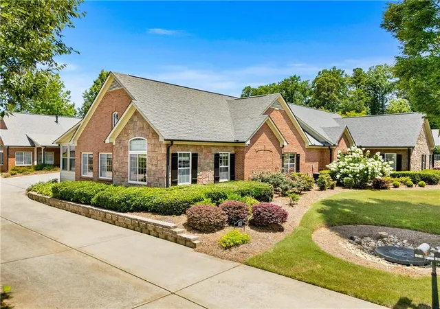 Homes for sale in Duluth, GA | 2601 Brookhavenrun Cir, Duluth, GA 30097 | MLS# 7802582