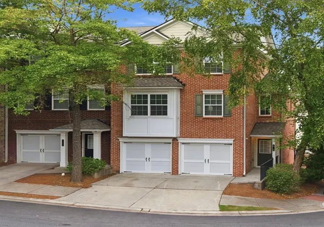 Townhouse for sale at 2258 Landing Rdg, Duluth, GA 30097 | MLS# 7825152