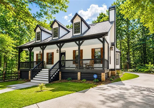Photo 1 of Single family home for sale at 2411 Highway 9 S, Dawsonville, GA 30534 | MLS# 7794626 | Listing updated on 2026-09-15