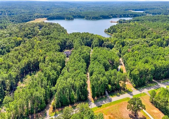 Photo 3 of Single family home for sale at 2762 Lester Mill Rd, Locust Grove, GA 30248 | MLS# 7828607 | Listing updated on 2026-08-28