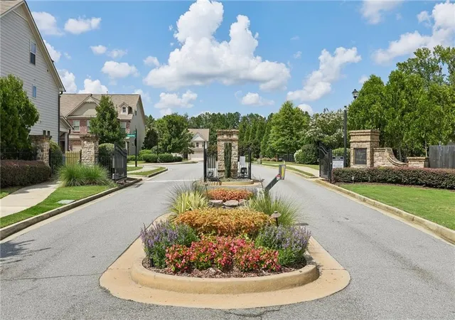 24th image of 8630 Gladden Ln, Suwanee, GA 30024 | MLS# 7817761