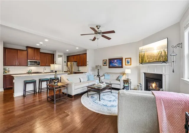 2nd image of 8630 Gladden Ln, Suwanee, GA 30024 | MLS# 7817761