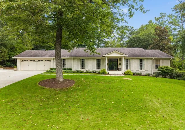 1st image of 750 Northland Ct, Sandy Springs, GA 30342 | MLS# 7815185
