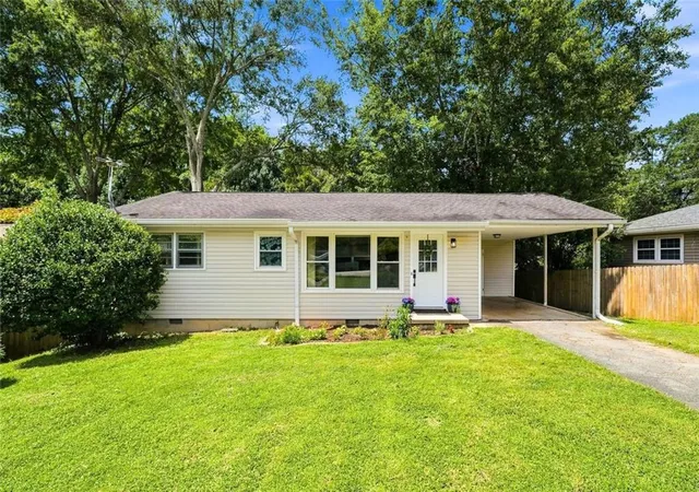Photo 1 of Single family home for sale at 1960 Frank Ln Se, Marietta, GA 30060 | MLS# 7821604 | Listing updated on 2026-10-16