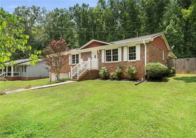 Homes for sale in Kennesaw, GA | 675 Teague Dr Nw, Kennesaw, GA 30152 | MLS# 7799047
