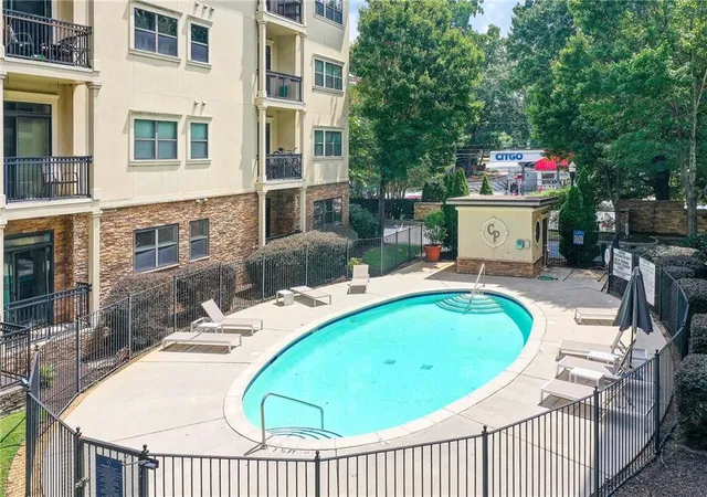 Listing Photo 2 - Condo for sale in building located at 2230 Cheshire Brg Rd Ne, Atlanta, GA 30324 - Unit #416