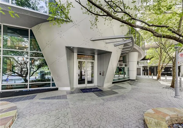 2nd image of 3338 Peachtree Rd #2006, Atlanta, GA 30326 | MLS# 7824332